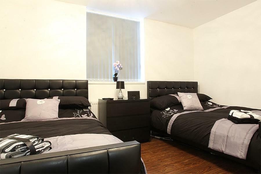 Lewis Apartment In The Heart Of The Northern Quarter Sleeps Up To 12 Manchester Bagian luar foto